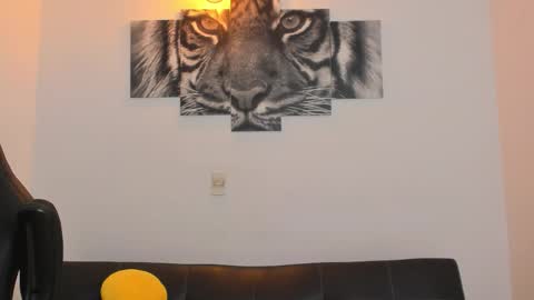 Eli online show from 03-06-26, 01:24