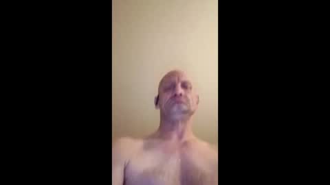hummelrobert757 online show from 05-13-26, 04:10