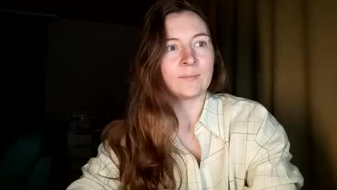 Snapshot of humpygrey chatting on 05-10-26, 05:51 HumpyGrey online show from 05-10-26, 05:51