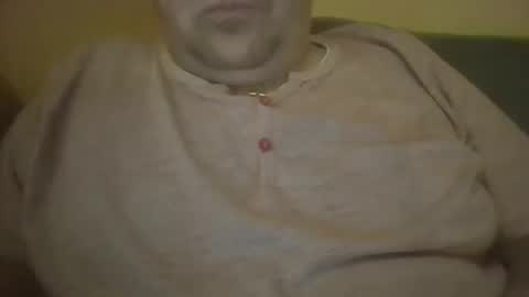 Snapshot of hungarianfatcockdady chatting on 05-29-26, 08:07 vastagfasz magyar apuci online show from 05-29-26, 08:07