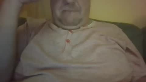 Snapshot of hungarianfatcockdady chatting on 06-08-26, 07:47 vastagfasz magyar apuci online show from 06-08-26, 07:47