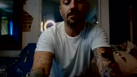 hungherowithoutacape online show from 07-01-26, 08:19