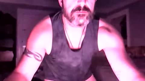 Snapshot of hungitalian44 chatting on 06-05-26, 04:19 hungitalian44 online show from 06-05-26, 04:19