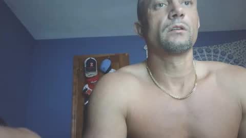 hunglikeray2286 online show from 05-31-26, 03:47