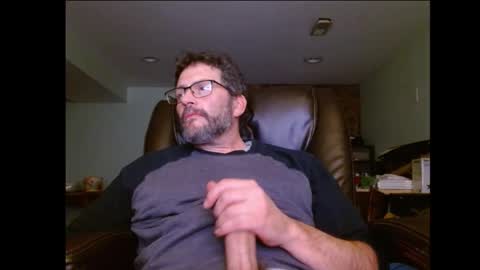 Snapshot of hunglonelyguy chatting on 11-19-25, 03:06 LonelyGuy online show from 11-19-25, 03:06