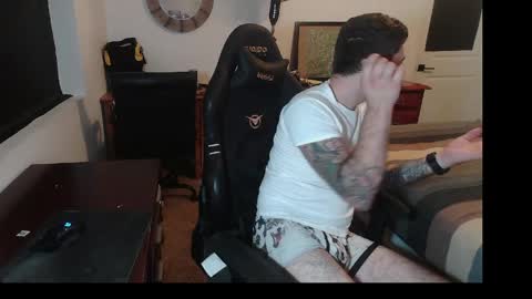 Snapshot of hungmtnman2256 chatting on 04-01-26, 05:08 hungmtnman2256 online show from 04-01-26, 05:08