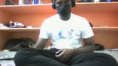 hunk_dominant online show from 11-13-25, 07:29