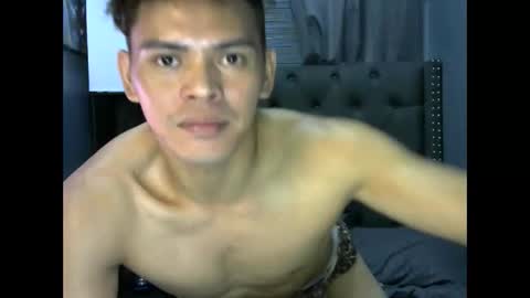 Thehunkpinoy online show from 09-22-25, 06:43