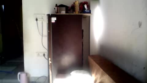 Snapshot of hunkster102 chatting on 02-08-26, 04:05 hunkster102 online show from 02-08-26, 04:05