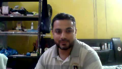 Snapshot of hunkster102 chatting on 04-29-26, 04:11 hunkster102 online show from 04-29-26, 04:11
