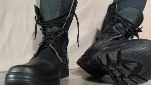  I AM NOT A DIRECTOR I AM THE BOSS            KINGDADDYSIRSTR8ALPHAMASTER online show from 03-05-26, 01:18