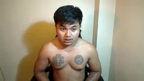 hunkyzeus online show from 07-31-26, 04:28