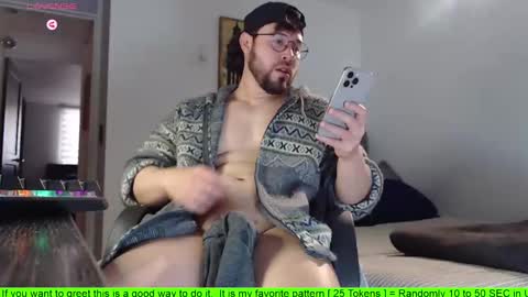   online show from 10-08-25, 02:04