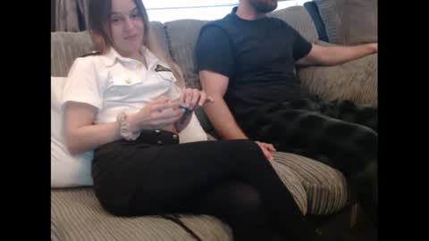 Snapshot of hunterandesme chatting on 01-20-25, 11:24 HunterandEsme online show from 01-20-25, 11:24