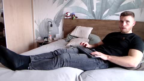 Hunter Bridges online show from 01-12-25, 12:44