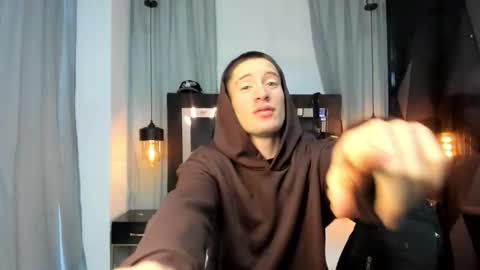 hunterheat_ online show from 01-19-26, 11:25