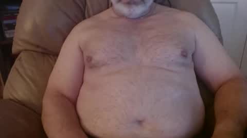 Snapshot of huntermark1 chatting on 11-02-25, 08:11 huntermark1 online show from 11-02-25, 08:11