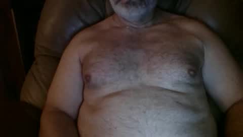 Snapshot of huntermark1 chatting on 12-14-25, 07:14 huntermark1 online show from 12-14-25, 07:14