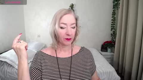 Irena online show from 11-29-25, 10:35