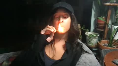 Goddess Hunyy online show from 12-15-25, 12:15