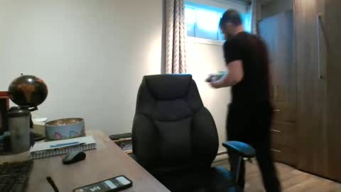 hurley7890 online show from 02-14-25, 05:46