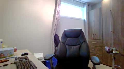 hurley7890 online show from 11-14-25, 05:00