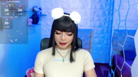 Snapshot of hurremcan_ chatting on 01-23-25, 01:13 Hurrem online show from 01-23-25, 01:13