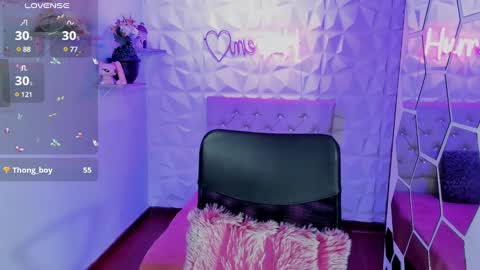 Snapshot of hurremcan_ chatting on 02-20-25, 05:40 Hurrem online show from 02-20-25, 05:40