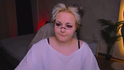 Hwasa online show from 03-01-26, 08:22