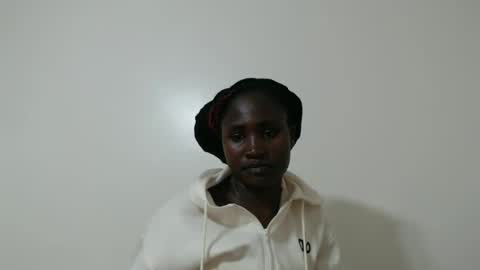 hyacinth_b online show from 03-27-26, 03:01