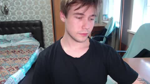 Tom online show from 05-22-26, 09:59