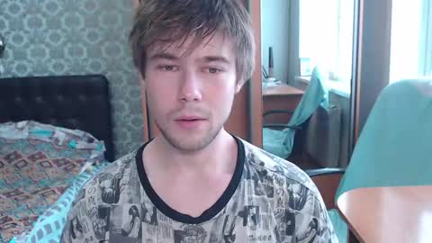Tom online show from 06-09-26, 09:21