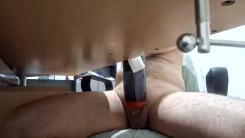 Snapshot of hybrid4646 chatting on 04-01-26, 07:00 WatchMeCum online show from 04-01-26, 07:00