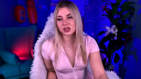 hyileyclark online show from 05-01-26, 08:19