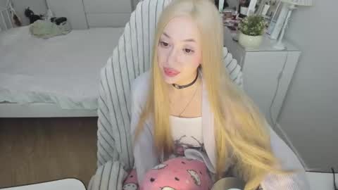 maru online show from 11-06-25, 10:49