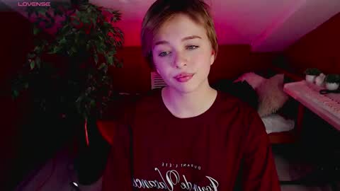 Julia online show from 10-10-25, 09:14