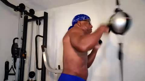 Mr. Frost online show from 12-29-24, 07:00