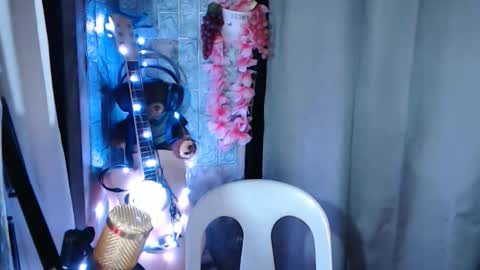 Kim online show from 03-08-26, 01:04