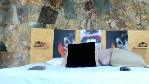 The Dolls online show from 03-04-25, 03:00