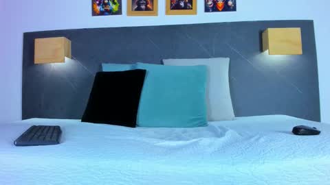 The Dolls online show from 02-19-26, 08:27