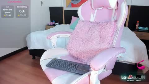 karoll online show from 09-12-25, 07:47