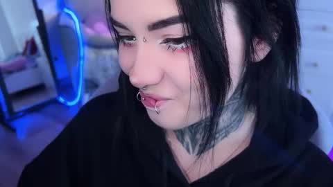 Snapshot of i_died_again chatting on 10-04-25, 08:56 Asya online show from 10-04-25, 08:56