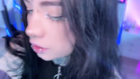 Snapshot of i_died_again chatting on 11-02-25, 09:22 Asya online show from 11-02-25, 09:22