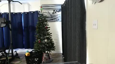 ShortStuff online show from 01-05-25, 05:41