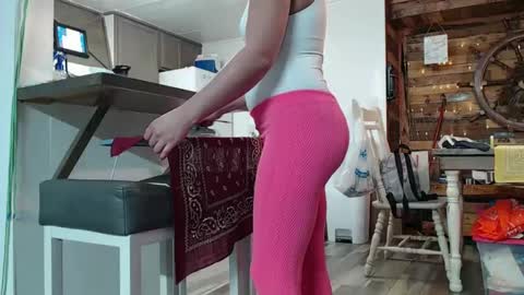 ShortStuff online show from 02-06-25, 09:28