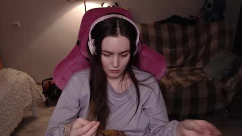 elisabeth online show from 01-26-25, 04:51