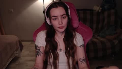 elisabeth online show from 02-13-25, 03:03