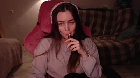 elisabeth online show from 02-16-25, 03:48