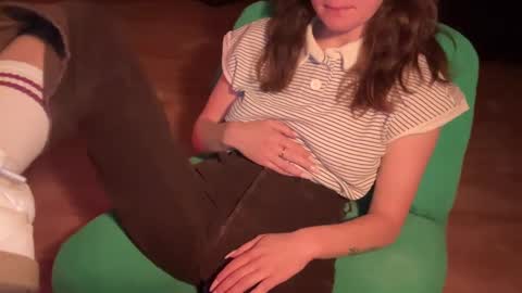 Olive online show from 09-28-25, 04:51