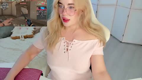 Snapshot of i_want_you_eva chatting on 05-26-26, 01:40 HiI am EvaPVT is open online show from 05-26-26, 01:40